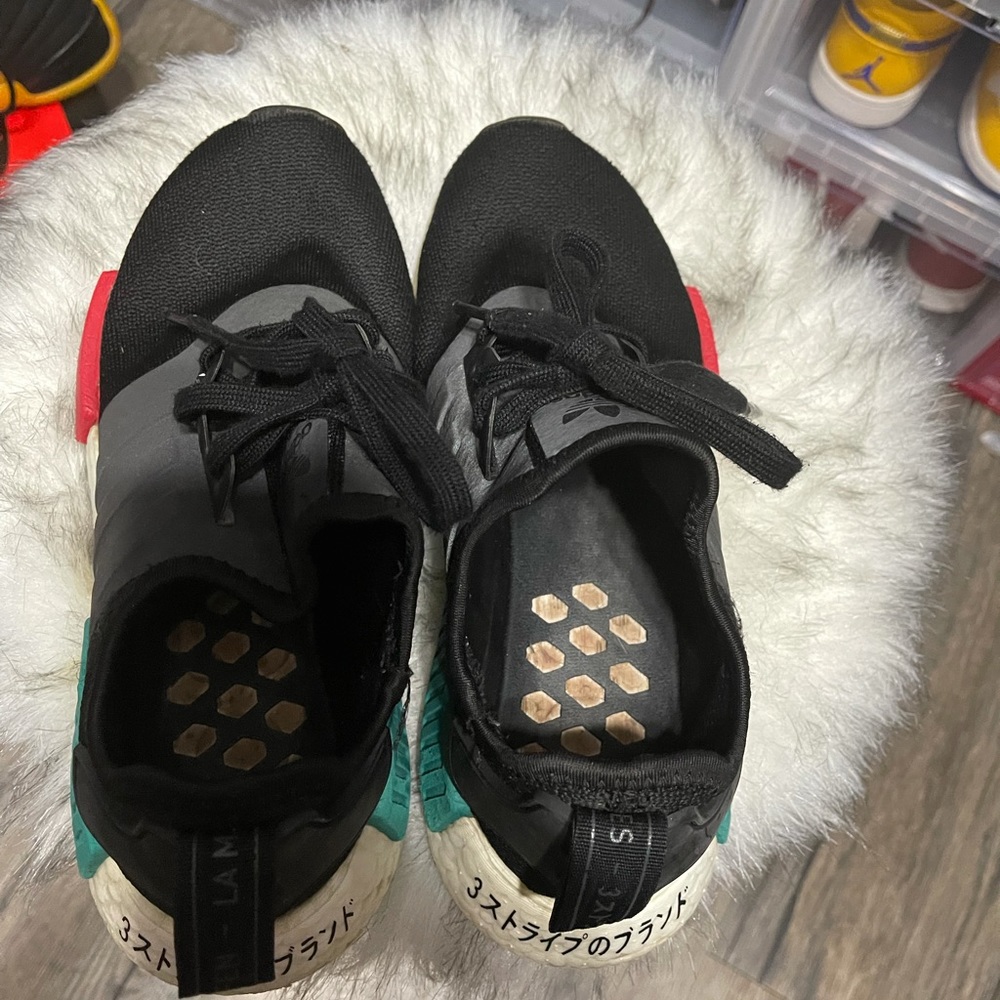 Adidas - Picture 5 of 8